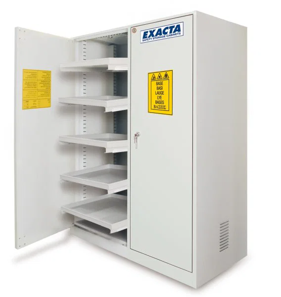 Armoire pour produits chimiques à étagères coulissantes