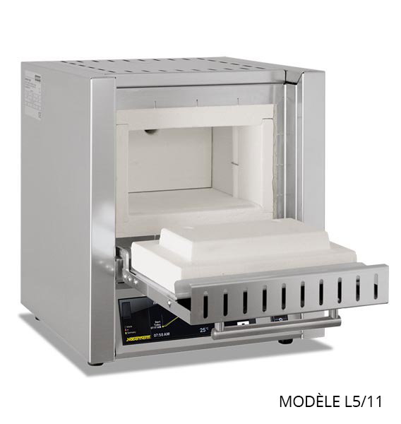 Four à moufle professionnel L 5/12 - Nabertherm - Programmateur B 550