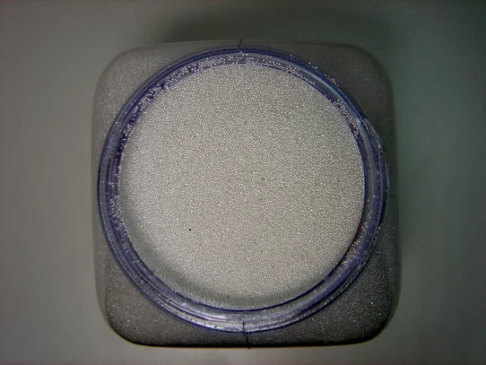 22.222.0002 - Bille de broyage pour tubes à réactions - verre - Ø 0.25 / 0.50 mm- Retsch